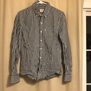 Men’s Levi’s Button Up shirt